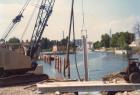 LORAIN L26 infissione palancole in cemento armato con getto di acqua in pressione per banchinamento darsena a Mestre. anni '80