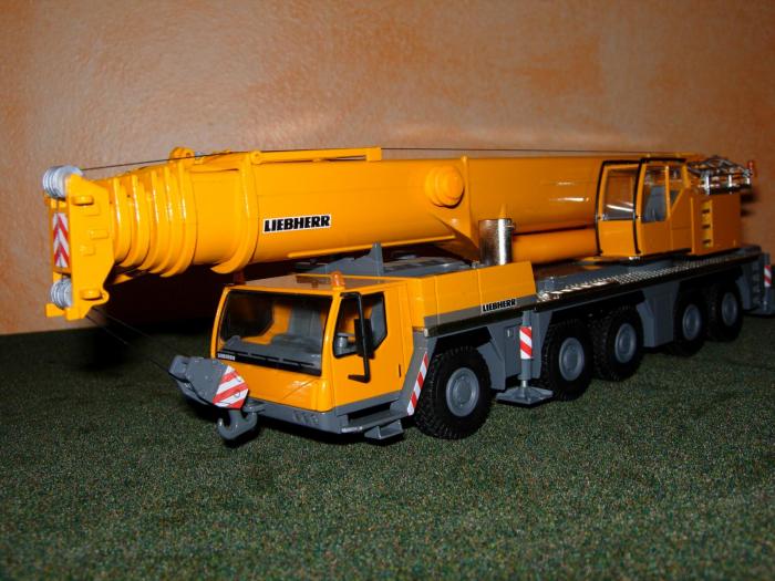 Liebherr LTM 1200