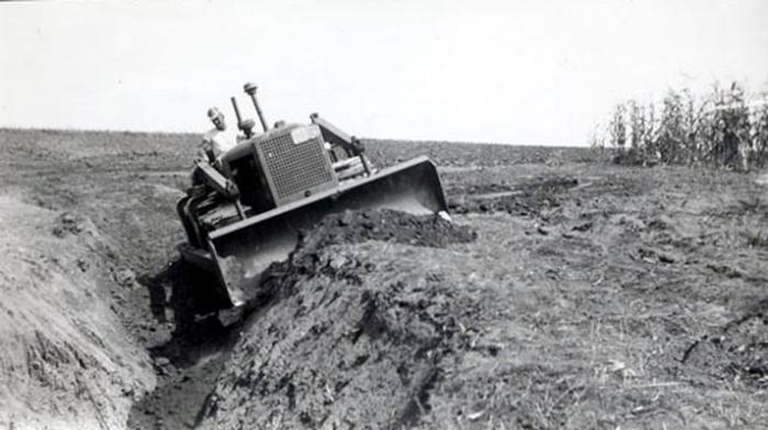 Allis Chalmers