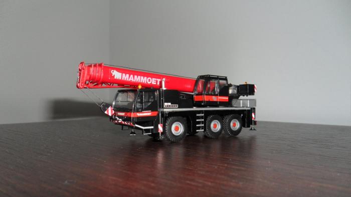 Liebherr LTM 1045/1 "Mammoet"