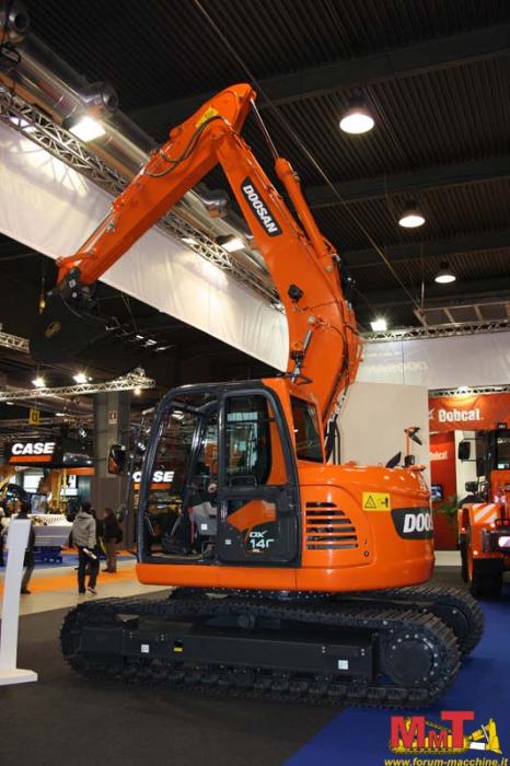 Stand Doosan