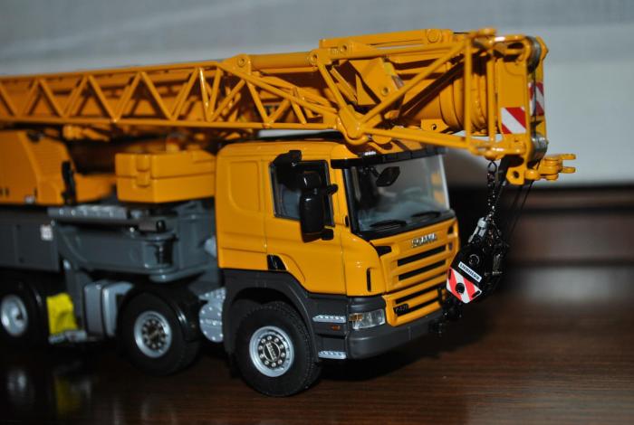 Liebherr LTF 1060