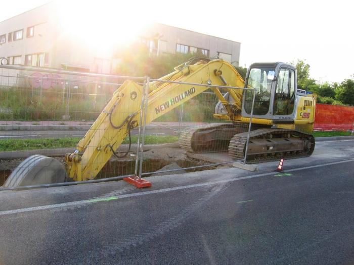 New Holland E195