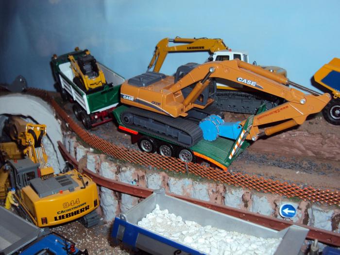 IVECO330 CON CARRELLONE