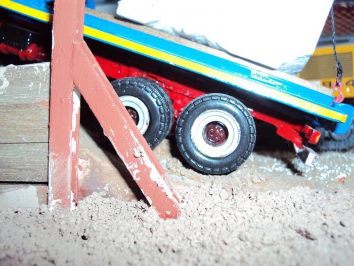 IVECO TRAKKER TRASPORTO BLOCCHI