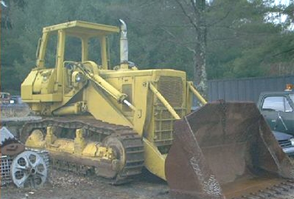 Komatsu D75S