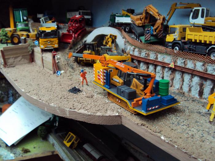 BULDOZER CASE CON ATTREZZATURE VARIE + GENERATORE 