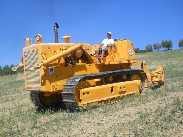 INTERNATIONAL IH TD 25 b