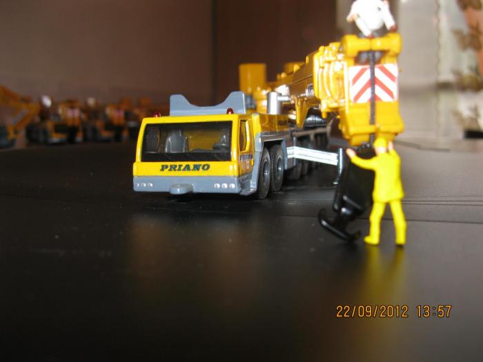 sollevamento di coppia con liebherr LTM 1750 e LTM 1400