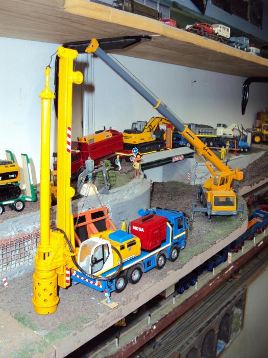 actros modificato con macchina per pali