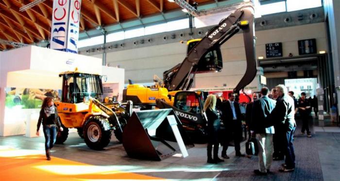 Volvo a Ecomondo 2012