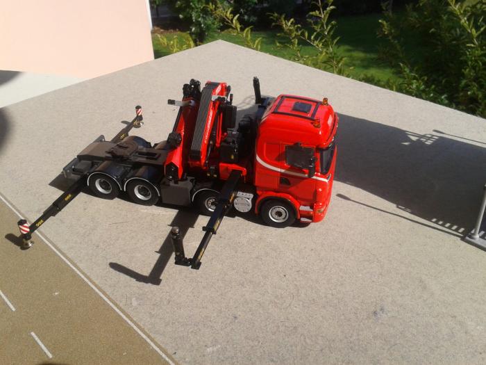 Scania R730 V8 Fassi (07)