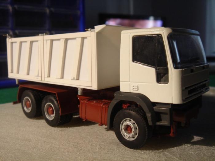 Iveco EuroTrakker