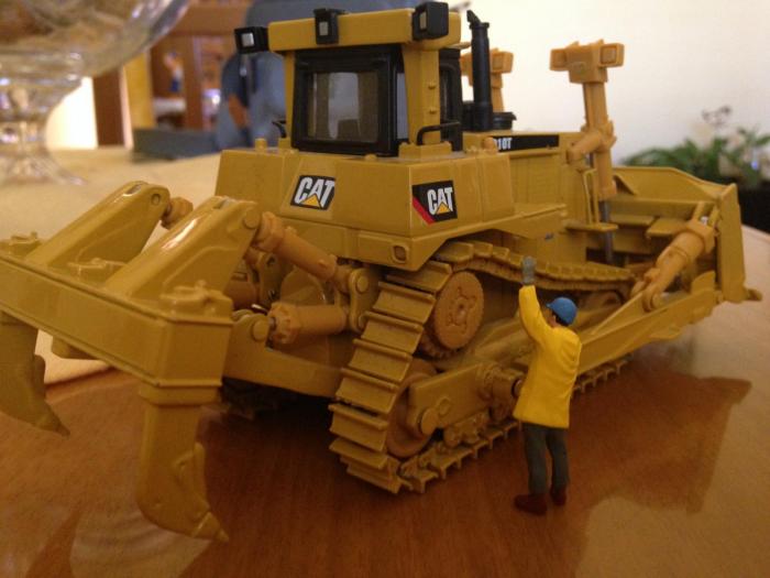 Caterpillar D10T