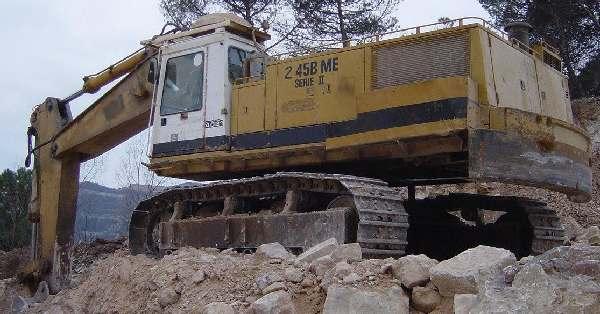 Caterpillar 245B ME