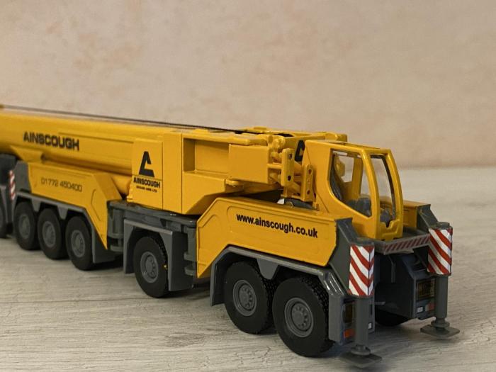 LIEBHERR LTM1450-9.1 AINSCOUGH - PORTATA MAX 800 TON