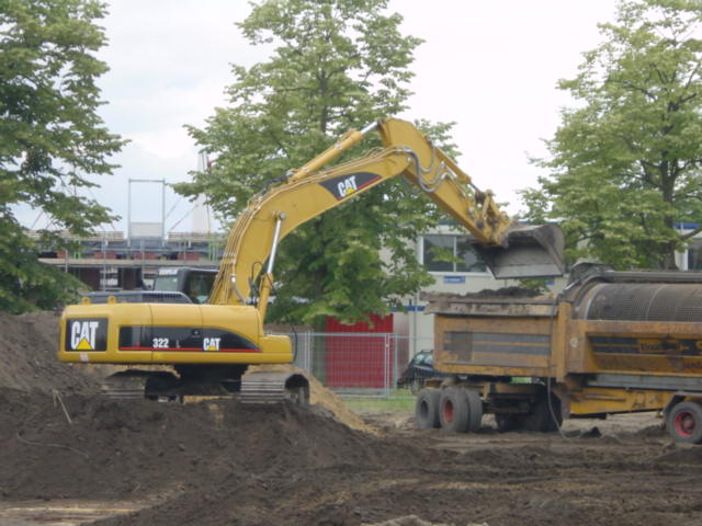 nuovo CAT 322D