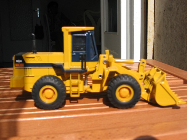 Komatsu