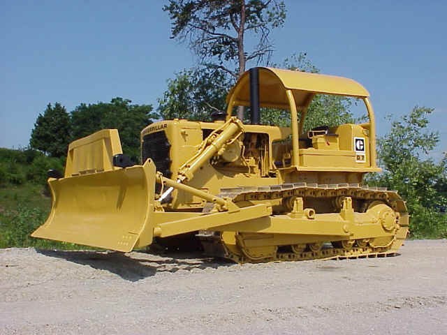 CAT AD6M