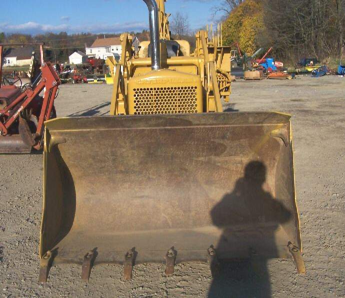 Caterpillar 933