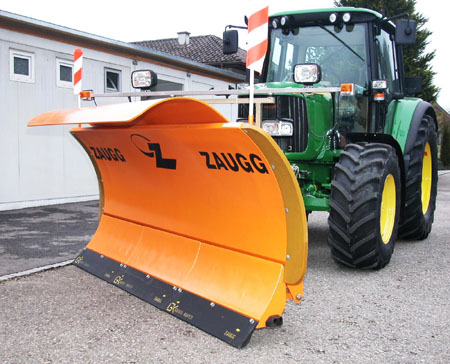 lama zaugg su john deere