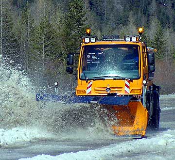 mercedes unimog