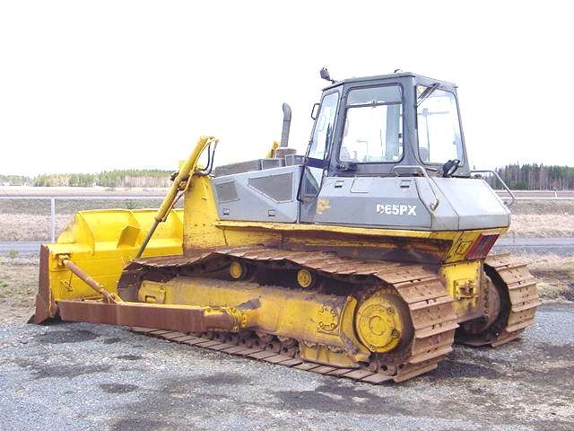 Komatsu D65PX