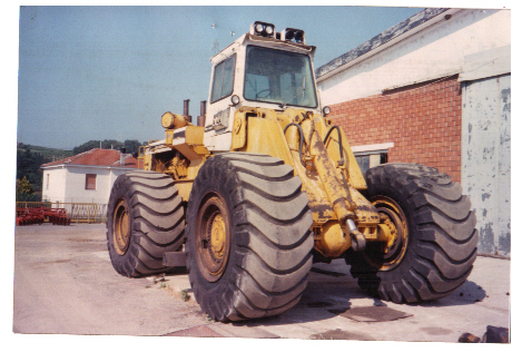 Dozer Gommato International H400