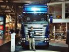 R580 davanti allo Scania