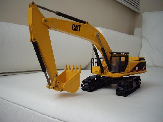 cat-375